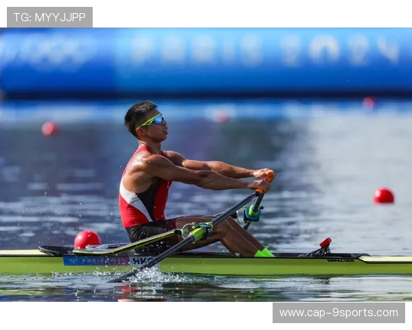 赛艇队单双桨项目均有进步,队员同步性增强